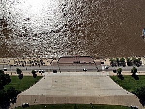 Early morning sun reflecting off Mississippi River