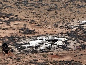 Close-up of crater center. Note life-sized astronaut cutout on right